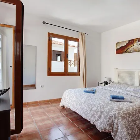 Prázdninový dům Pueblo Canario - Carpe Mundi Corralejo
